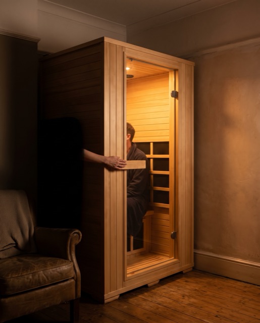 Indoor sauna — social vertical, evening use-moment